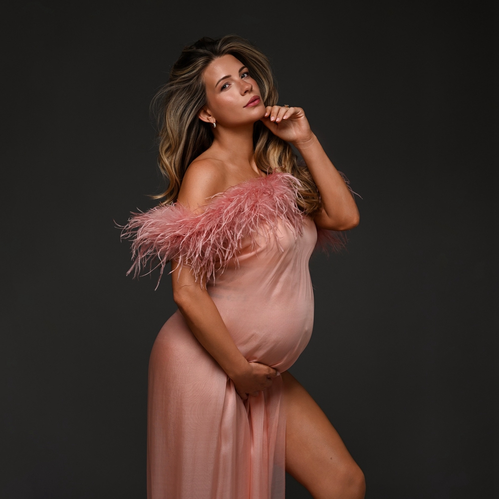 Elegant Feather Maternity Dres - Photography Club 评论和价格